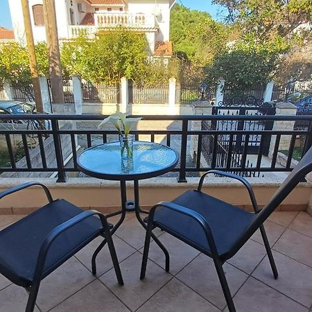 Studio Apartments Eirini Pyrgi Thermis Екстер'єр фото